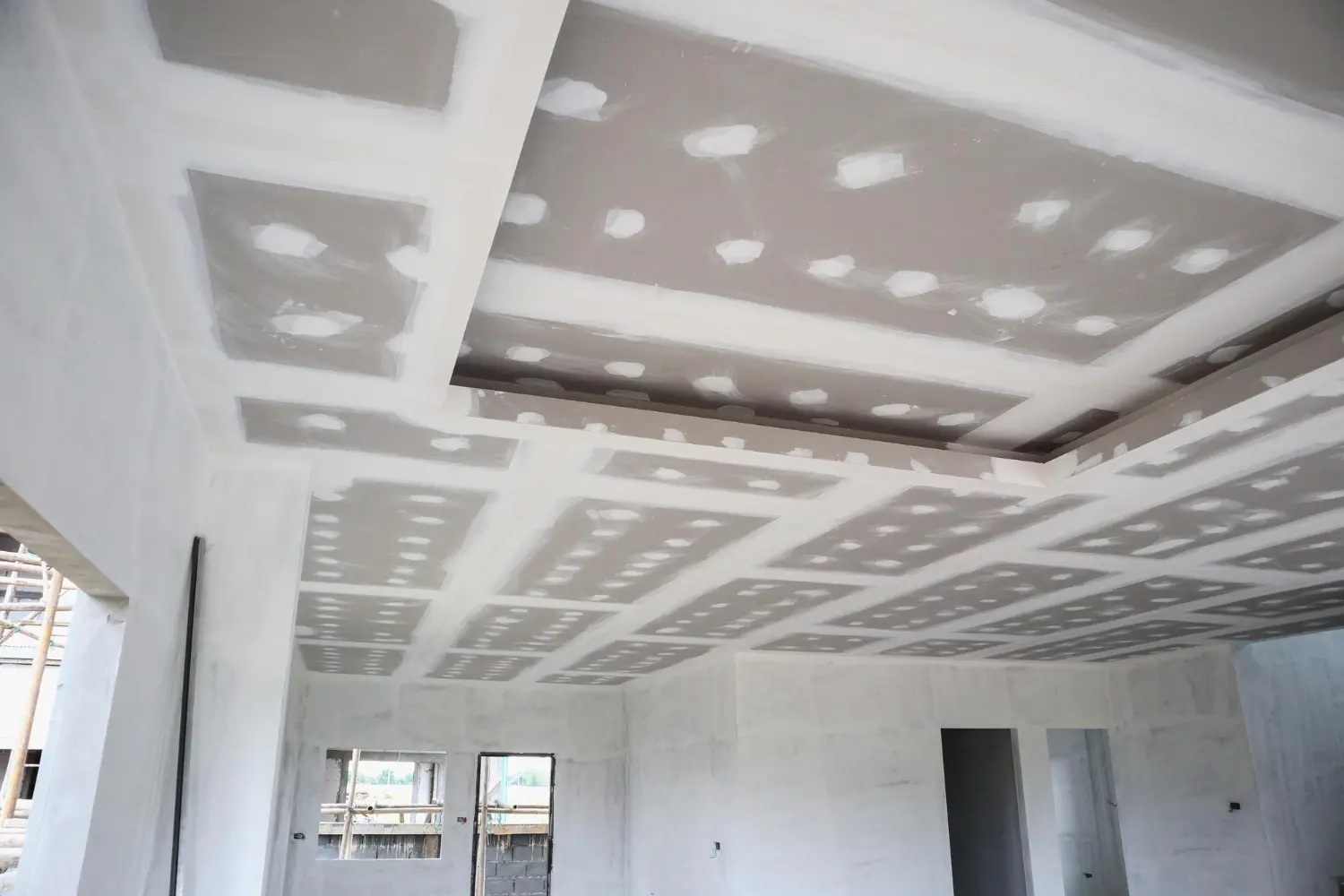 Rebaixamento de gesso com placas de 60x2,00m e perfis em Belo Horizonte